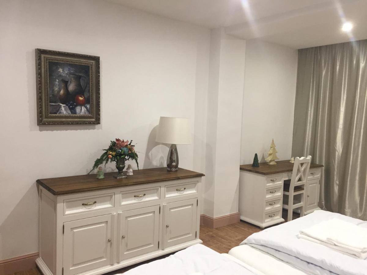 Hotel Galeria Pezinska Baba بيزينوك المظهر الخارجي الصورة