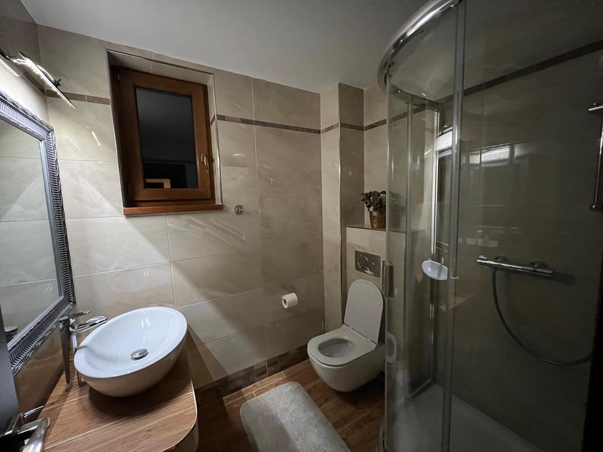 Hotel Galeria Pezinska Baba بيزينوك المظهر الخارجي الصورة